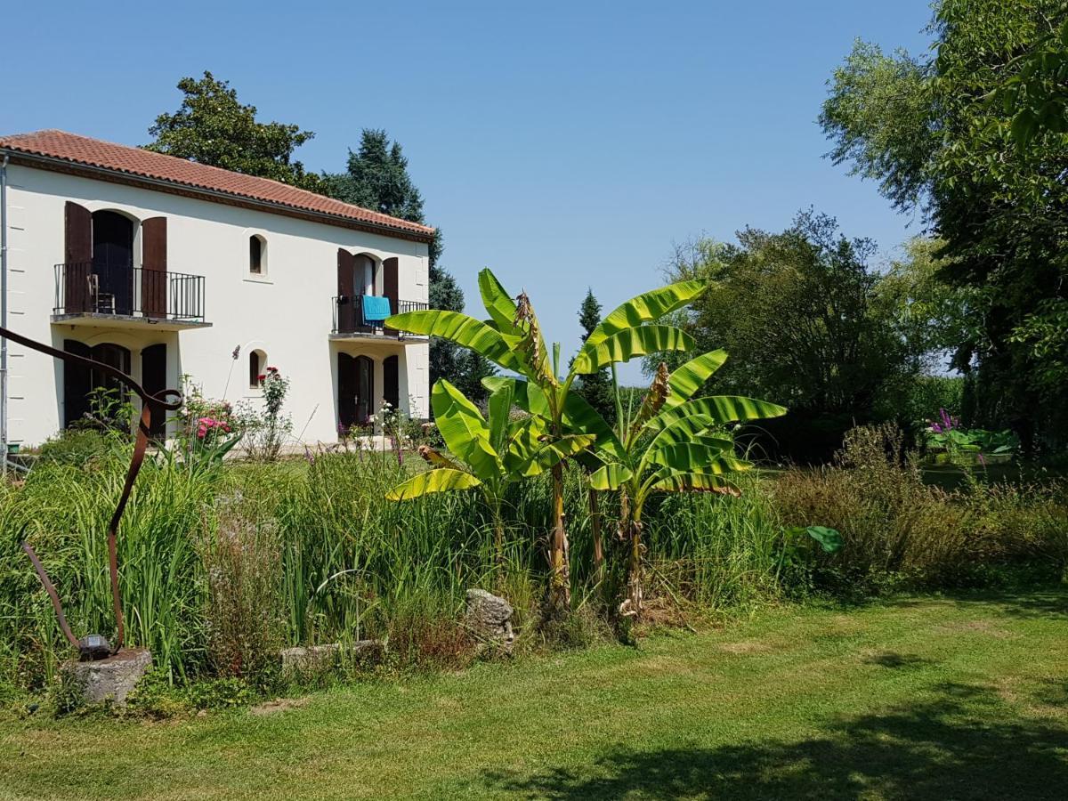Domaine De Baise Bed and Breakfast Feugarolles Eksteriør billede